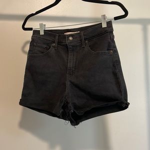 Levi’s Mile High Shorts
